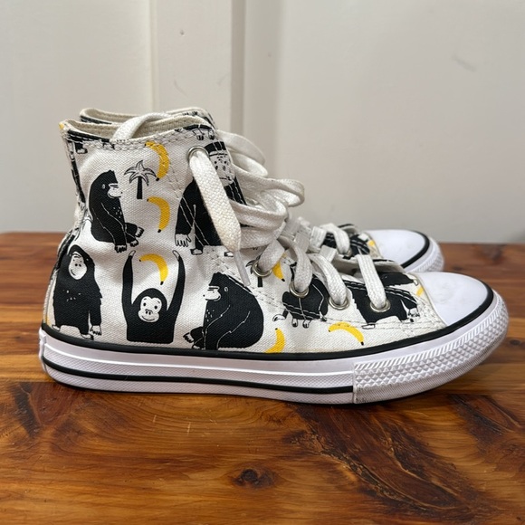 Converse Chuck Taylor All Star Hi Top Animal Print Gorilla Ape Banana Sneakers - Picture 2 of 8